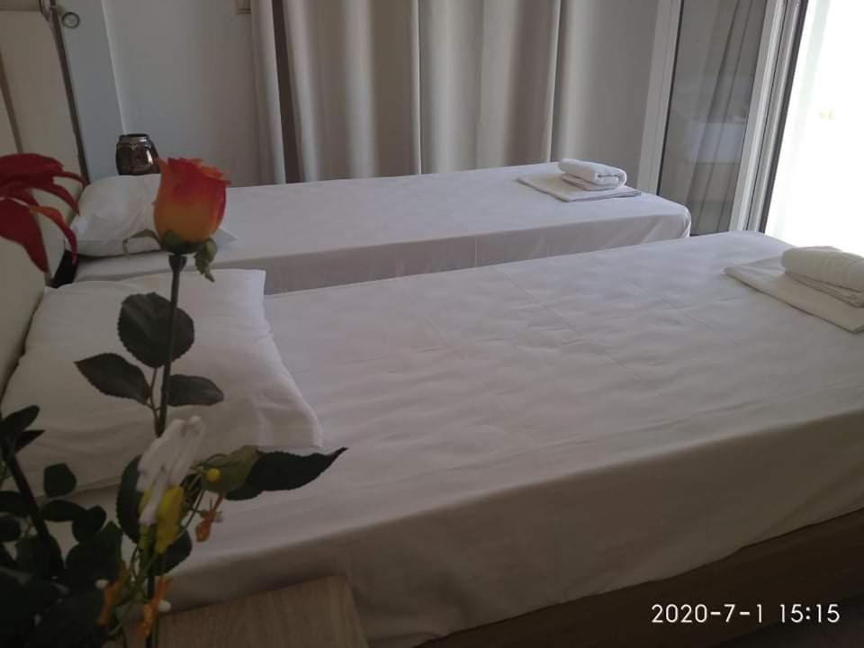 Kelly Apartments 입소스 외부 사진